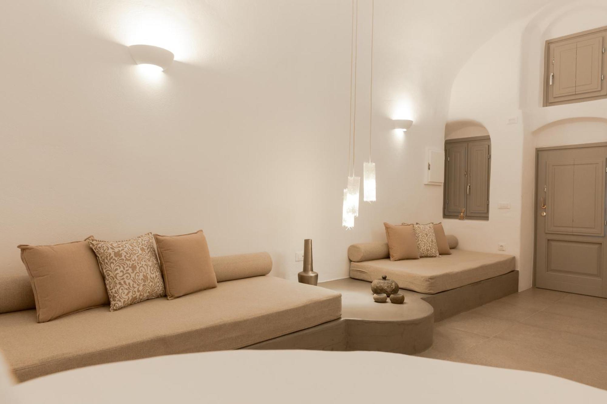 Cydonia Caves Aparthotel เมกาโลคอรี ภายนอก รูปภาพ
